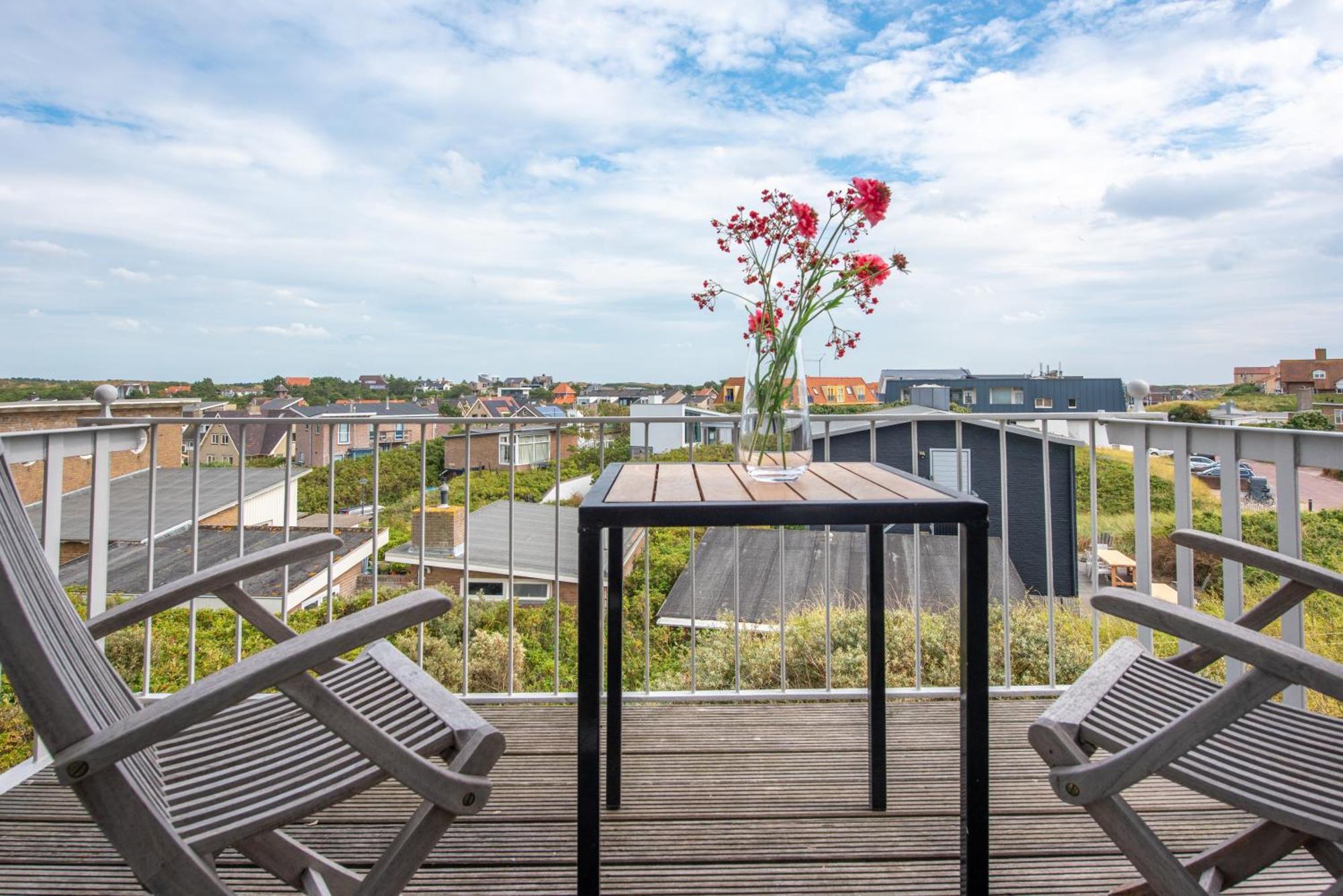 Vernieuwd Zeezicht Villa Zee Luxe 滨海贝亨 外观 照片