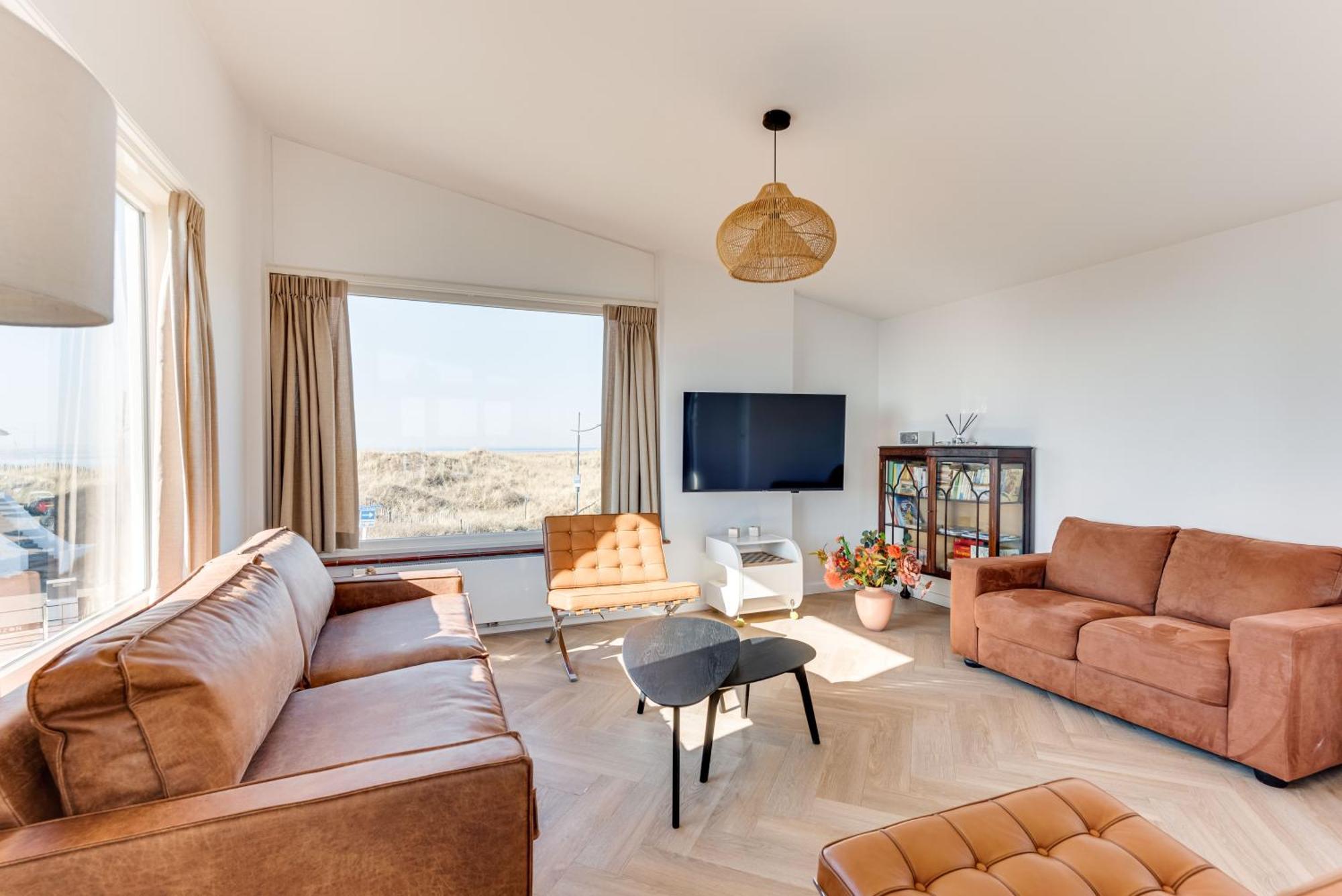 Vernieuwd Zeezicht Villa Zee Luxe 滨海贝亨 外观 照片