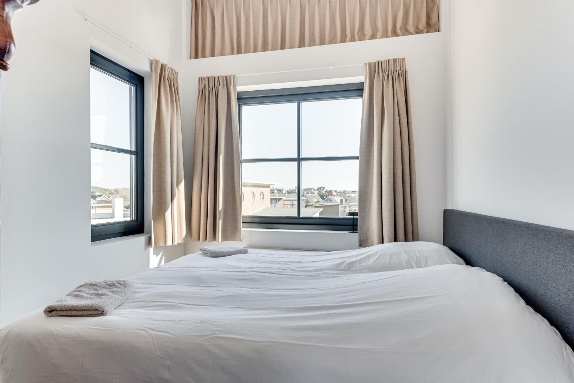 Vernieuwd Zeezicht Villa Zee Luxe 滨海贝亨 外观 照片