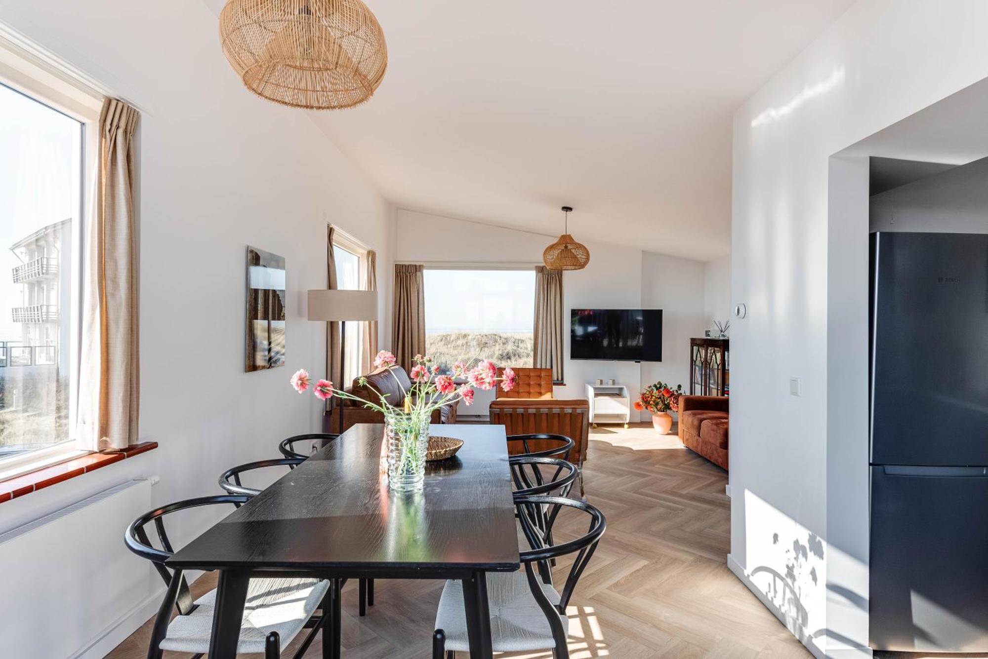 Vernieuwd Zeezicht Villa Zee Luxe 滨海贝亨 外观 照片