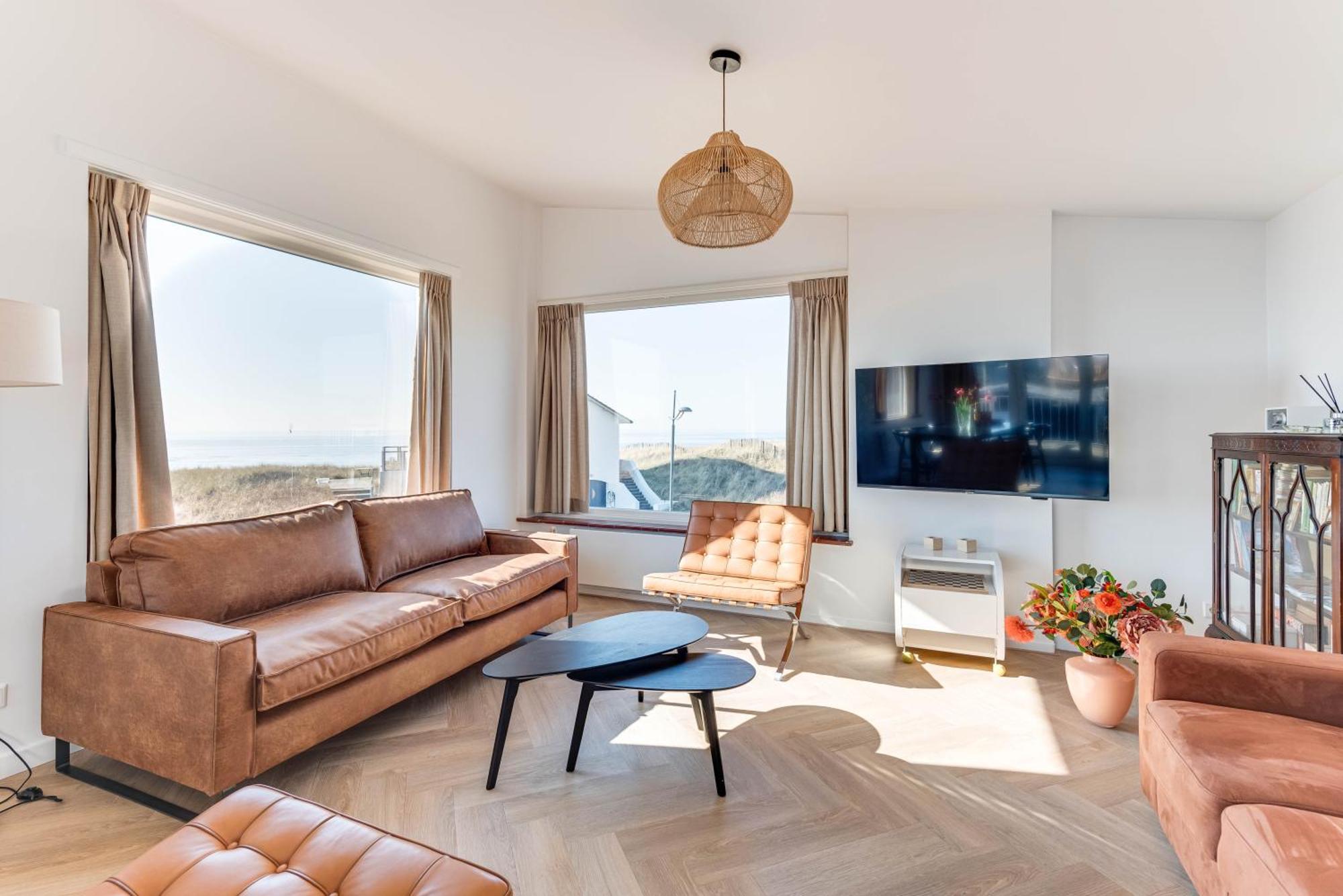 Vernieuwd Zeezicht Villa Zee Luxe 滨海贝亨 外观 照片